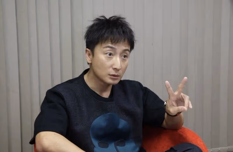 新角色或是弒父兇手！港星方力申自曝有結婚計劃，女友曾遭性侵