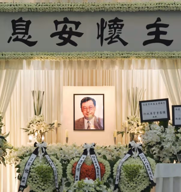懷念!TVB主持人患血癌離世16周年,徒弟曝其墳墓將遷至美國