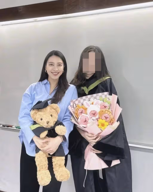 近況曝光!TVB前花旦朱千雪挺9個月巨肚講課,被曝不為人知一面