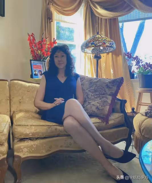 我國首位變性人：隱瞞身份嫁大32歲富商，丈夫臨終拆穿，如今怎樣