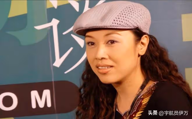 我國首位變性人：隱瞞身份嫁大32歲富商，丈夫臨終拆穿，如今怎樣