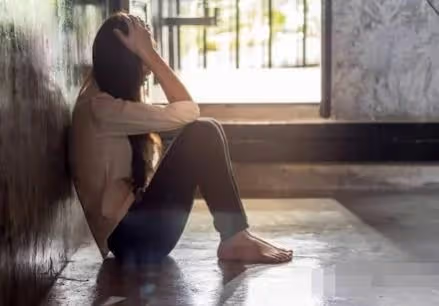 偏心的父母有多可怕,重男輕女的思想真是害人,犯了錯竟渾然不知