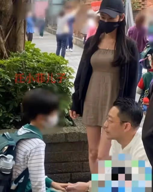 大S公開秀恩愛!曬胸前的新紋身,取自具俊曄的Koo首字母「K」
