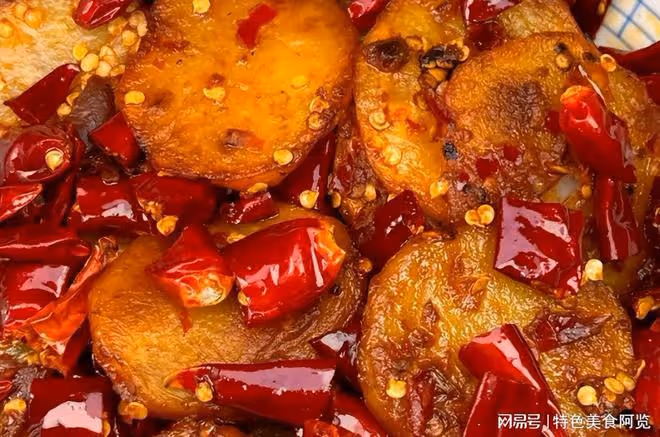 壓箱底的干鍋食譜,焦香解饞的干鍋土豆片,0基礎教程,嘎嘎下飯