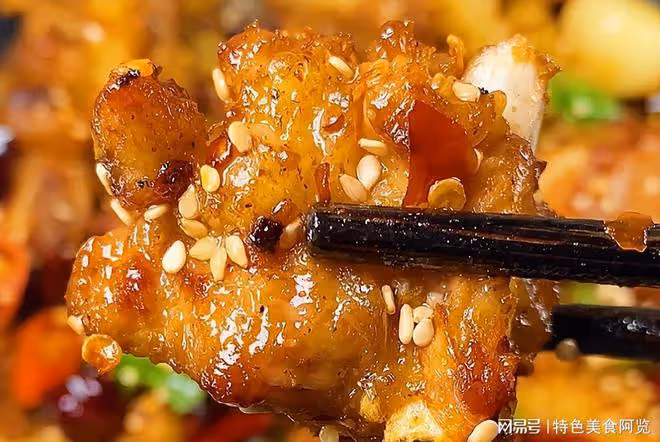 肉食愛好者的福音,深扒干鍋排骨的解饞做法,焦香味美,滋補下飯