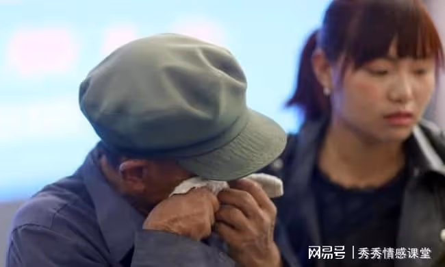 我爸給外公養老六年,換來我媽一耳光,我跟我爸說:你們離婚吧