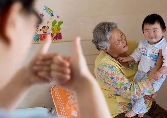婆婆:幫兒媳帶孩子,做到「三不管」,日子過得舒心還不受氣