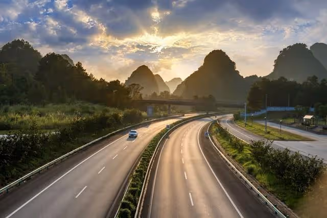 熱議!內蒙古大面積上調高速公路限速值,多省份也在提高通行效率