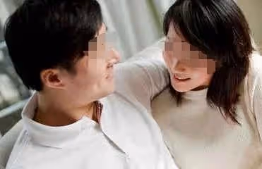 我爸出軌二十多年後,竟然回歸了家庭,我媽陪他走完了最後的日子