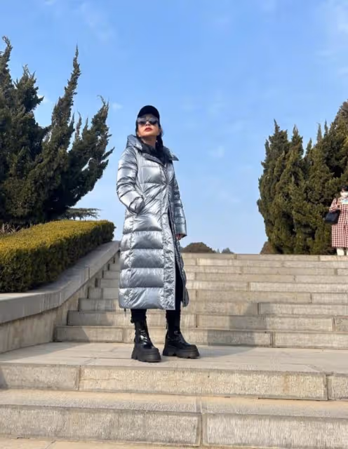 女神劉曉慶扮嫩又出錯!臉P濾鏡讓人驚呆