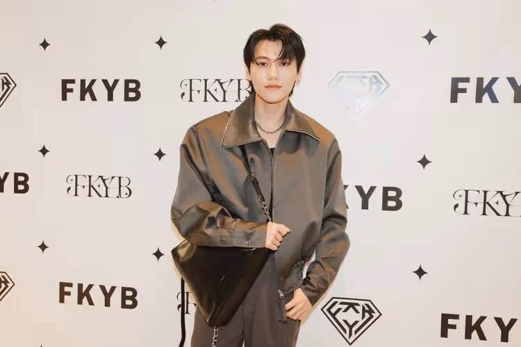邱宇辰《關於未知》尺度大到自己都不敢看　家人共賞也睜一隻眼閉一隻眼