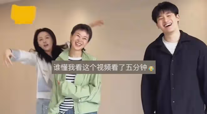24歲女生收到婆家給買的房,進門開心激動擁抱婆婆,細節更催淚