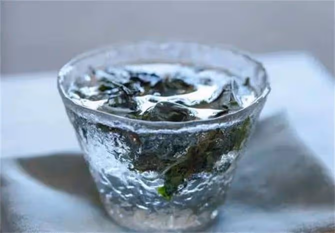 冷泡茶的正確沖泡方式,老茶客:只需4步,補水解渴,輕鬆一夏