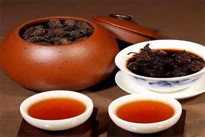 普洱茶是紅茶還是綠茶?普洱茶中的散茶和茶餅之間的區別有哪些?