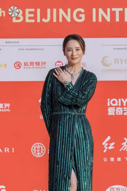 高圓圓林志玲娜然蔣勤勤紅毯爭艷!她們膚白貌美性感火辣