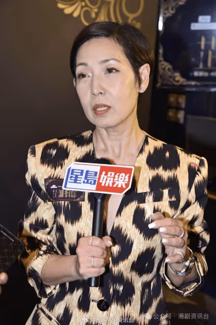芷珊約您丨黎芷珊讚王嘉爾靚仔又出色 爆學友怕被跟拒受訪