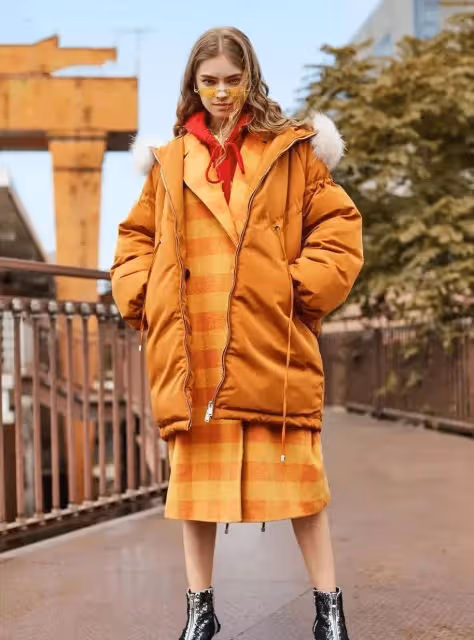 胡杏兒無濾鏡太可了，身披羽絨服配大背頭A到爆，天然五官太高級