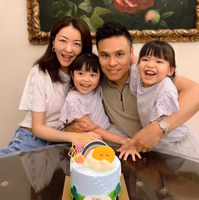 熊黛林全家吃燒烤,6歲大女兒跳舞可愛,小姑娘越來越像媽媽