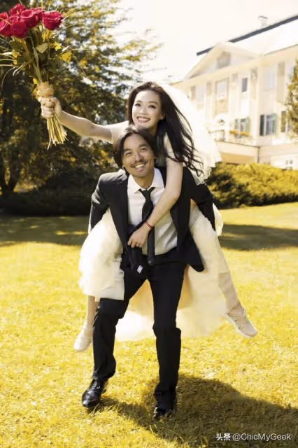 舒淇曬中式婚照慶結婚8周年，馮德倫曾告白：看到婚戒就開心！