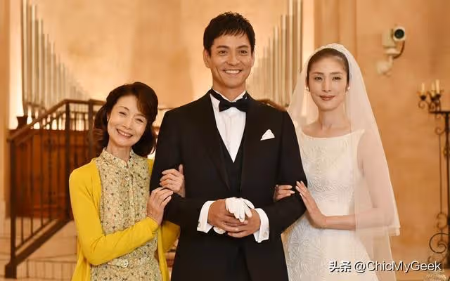 56歲天海祐希不婚不育，日本女性最想成為的女人第一名！