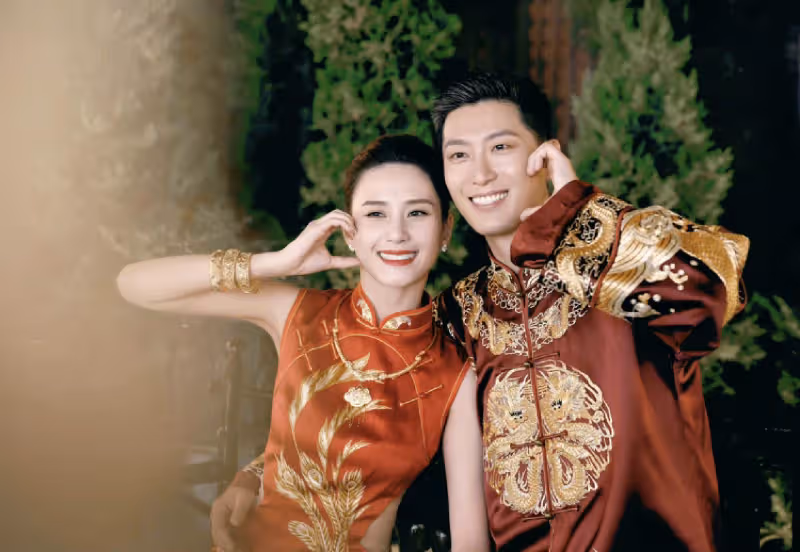 何超蓮否認和老公竇驍婚變，每天都會打視頻電話，暫無造人計劃