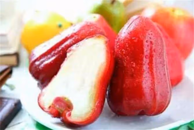 蓮霧有什麼益處?可生吃和做菜肴?有哪些禁忌?蓮霧果的正確吃法