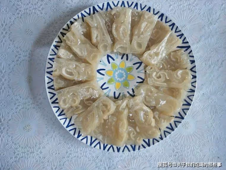 豬皮凍的正確做法,牢記2個要點和比例,晶瑩剔透彈牙,一次成功