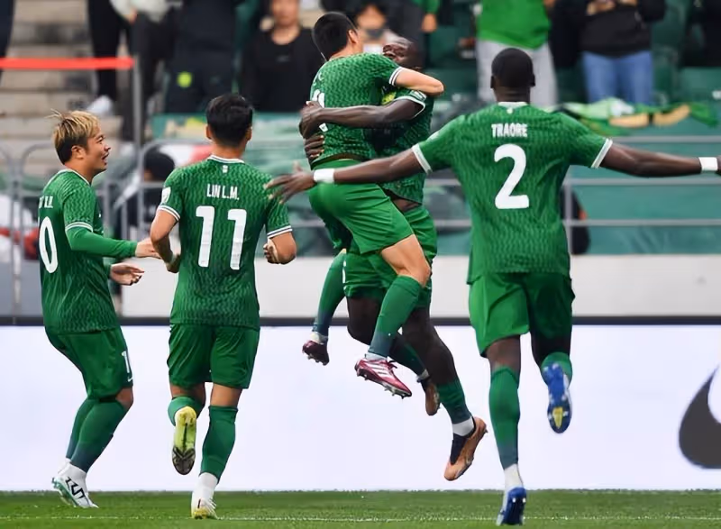 北京國安4:1狂勝青島西海岸!要引進五百萬外援衝擊亞冠?