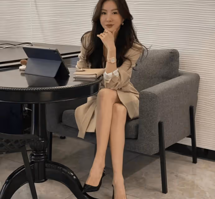 高跟鞋:女性魅力的終極表達