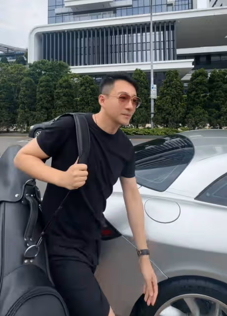 壕氣!汪小菲再換豪車炸街,馬筱梅曬視頻叫板大S,具俊曄被點名