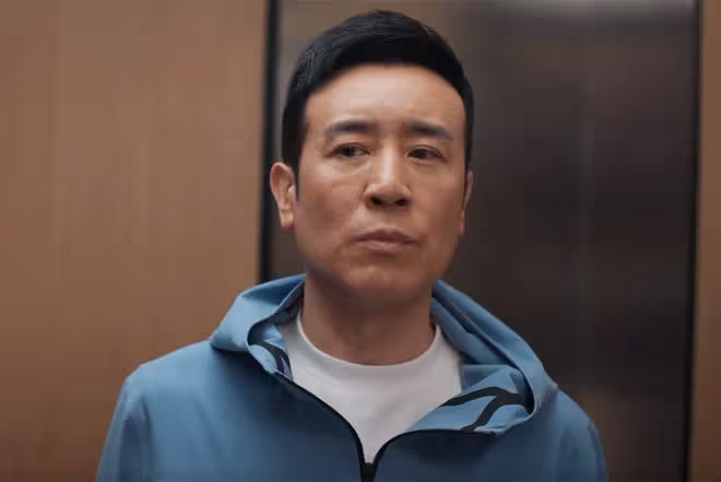 《城中之城》直到默許吳顯龍殺蘇見仁,吳顯龍才發現,趙輝真的狠