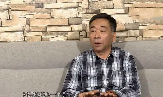 漂亮大媽相親要求多,嫁有錢人住大房子不做家務,大爺扭頭就走