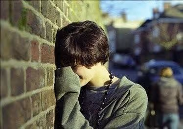 我嫁給了一個提著腦袋下井的礦工,卻不知他還有一個神秘的繼父