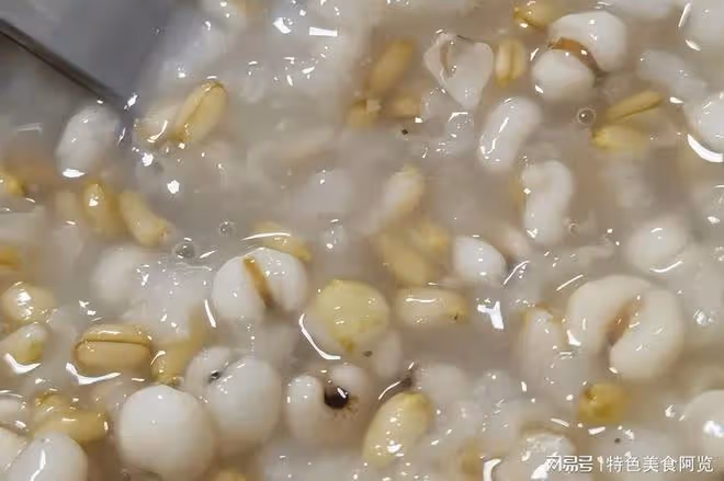 冬瓜號稱「減肥蔬菜」，低脂營養風味多，10款佳肴，養顏助瘦身