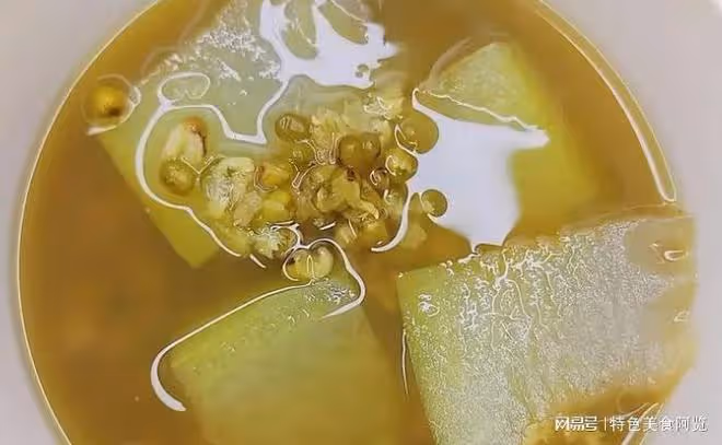 冬瓜號稱「減肥蔬菜」，低脂營養風味多，10款佳肴，養顏助瘦身