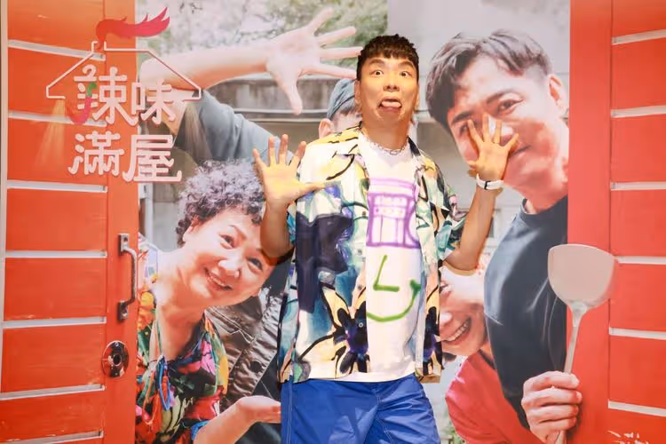 YouTuber八弟宣布升格當爸「一發就中」　天天幫老婆按摩私密處