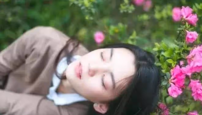 一個女人花不花心,都藏在這些小細節裡面