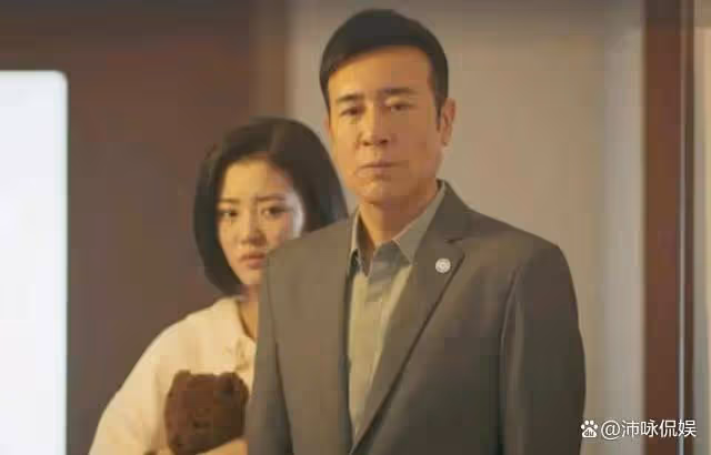 《城中之城》劇情大反轉:田曉慧身份揭秘,小吳總出手,謝致遠態