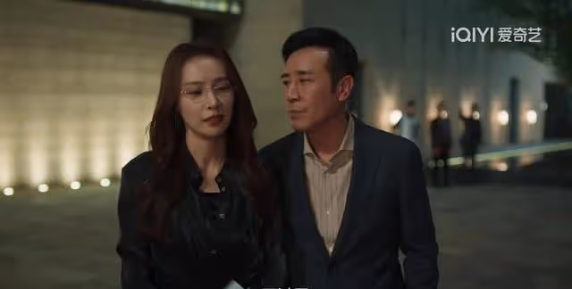城中之城反轉來了!謝致遠最大漏洞不是田曉慧,而是不起眼的他