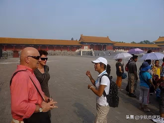 未婚先孕?河北美女為嫁波蘭窮學生,與父母斷絕關係,如今後悔嗎