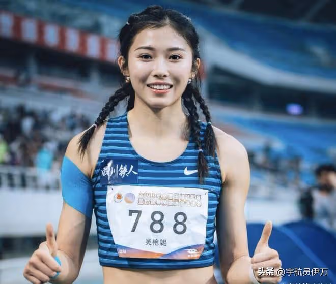 樹大招風?吳艷妮因三角褲、化妝紋身惹爭議,網友:競技只看成績