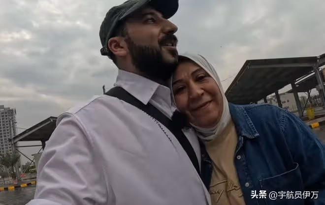 伊拉克老王:曾被子彈擊中腹部,卻被中國河南人一頓飯弄哭3次