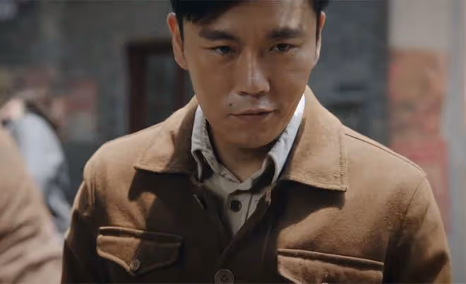 《哈爾濱1944》直到滿洲羅賓漢曝光,關雪都不知道,自己被騙了