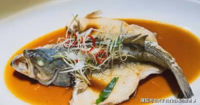 清蒸魚,蒸幾分鐘?熱水上鍋還是冷水?記住這5點,魚肉鮮香嫩滑