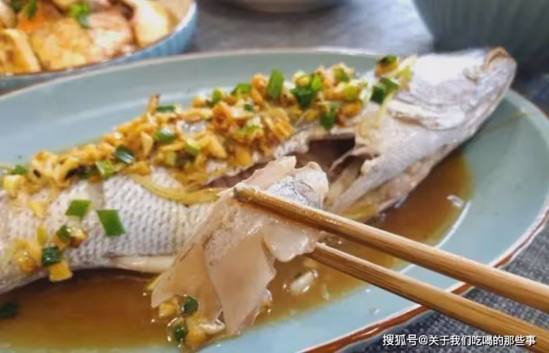 清蒸魚,蒸幾分鐘?熱水上鍋還是冷水?記住這5點,魚肉鮮香嫩滑