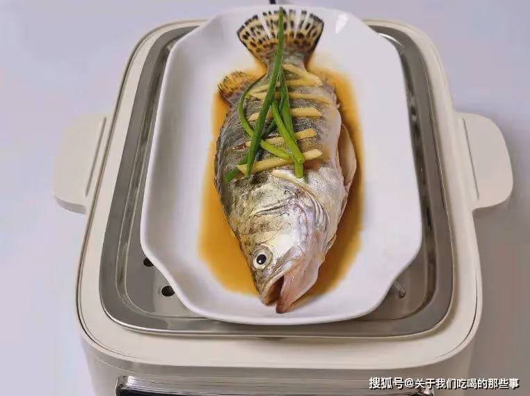 清蒸魚,蒸幾分鐘?熱水上鍋還是冷水?記住這5點,魚肉鮮香嫩滑
