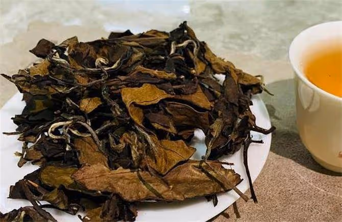 白茶怎麼存?存幾年最好喝?白茶的存放及保質期