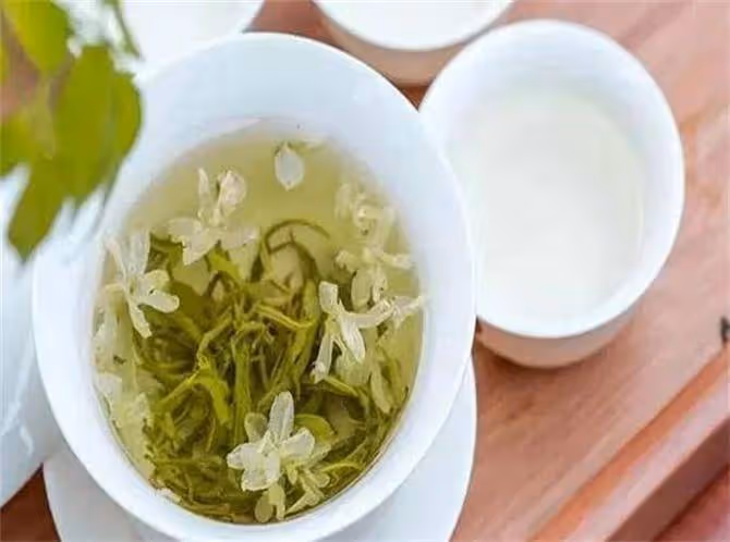 茉莉花茶是不是綠茶?你知道如何沖泡花茶更好喝嗎?讓我來告訴你