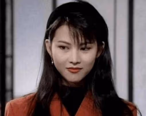 蔡少芬年輕時究竟有多美?堪稱傾國傾城,網友:難怪張晉寵她多年