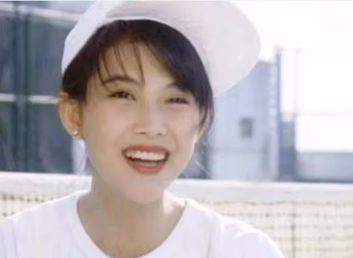 蔡少芬年輕時究竟有多美?堪稱傾國傾城,網友:難怪張晉寵她多年